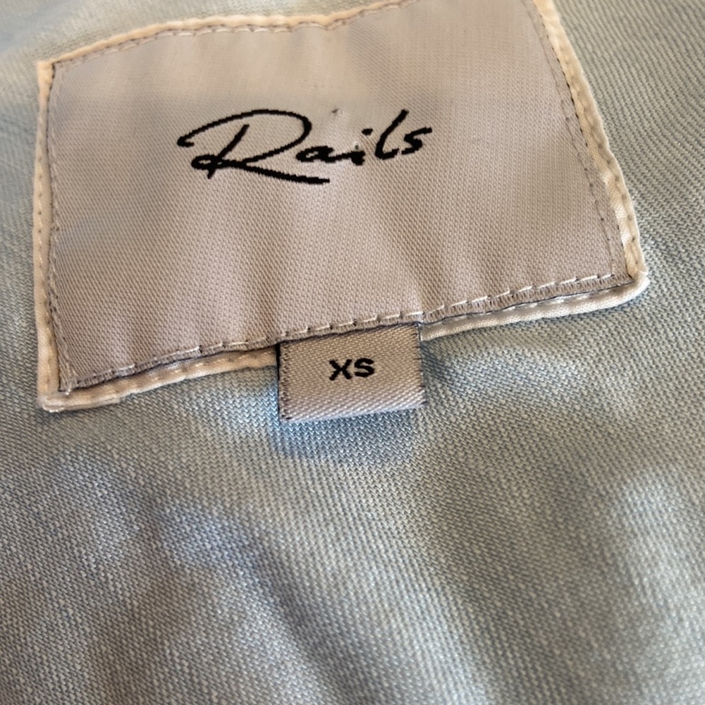 Rails Ingrid Raw Hem Vintage Light Button Up Shir… - image 8